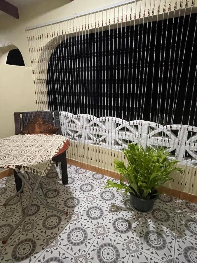 Janessa'S Dwellery Bed and Breakfast Port Vila Exteriör bild